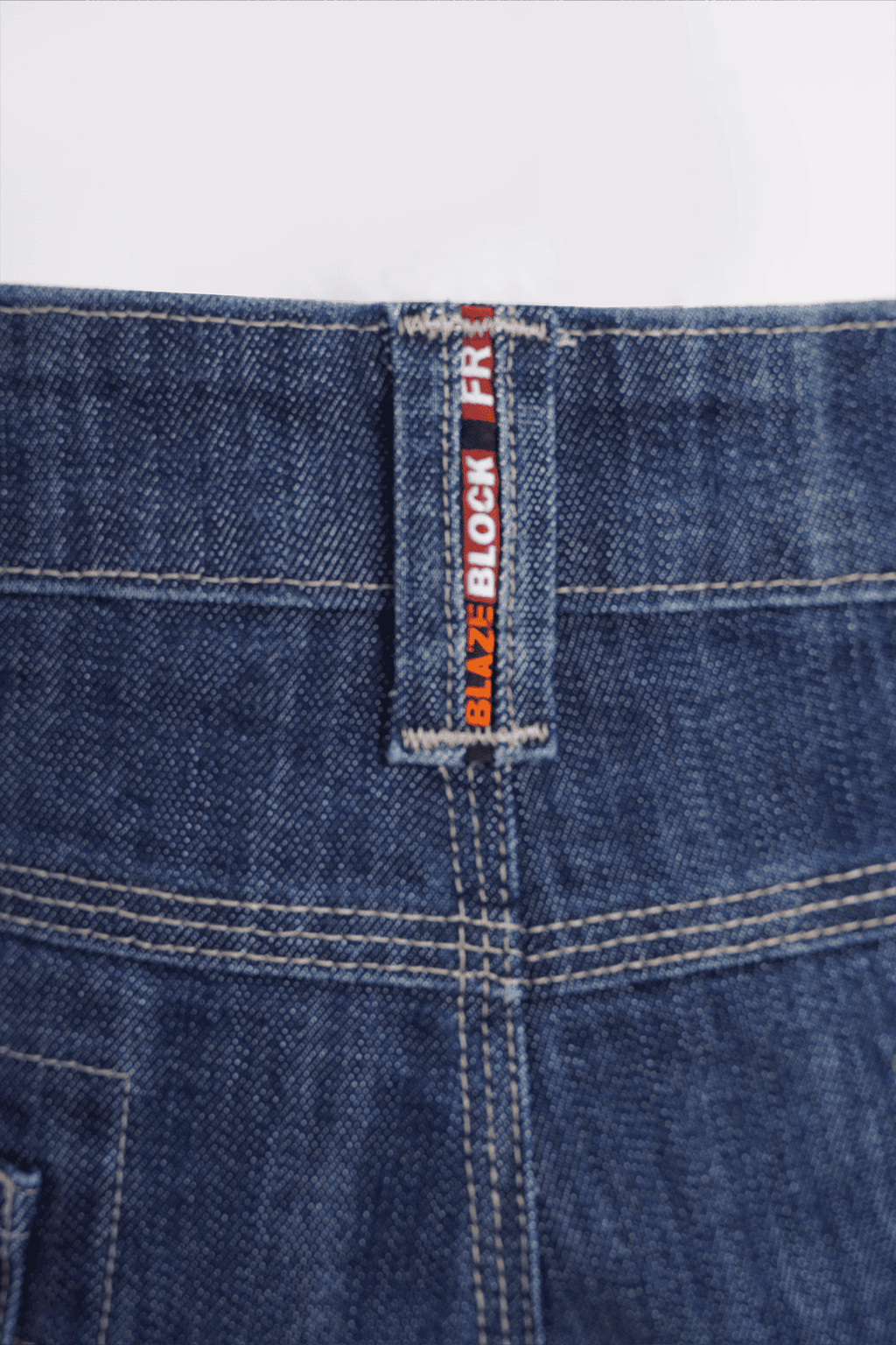 FR ADVANCED INDUSTRIAL UTILITY JEAN IN MEDIUM WASH